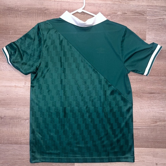 Umbro Dark Green and White Men's Jersey - Picture 3 of 5